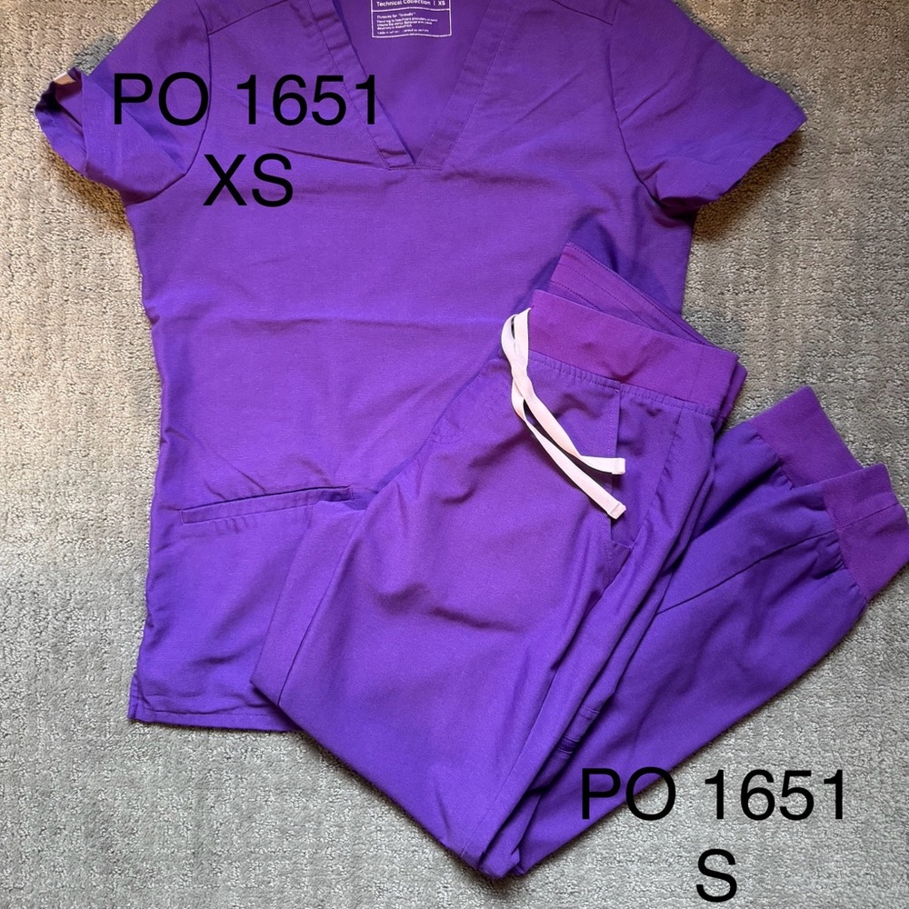 Figs Vivid Purple Scrub Ensemble